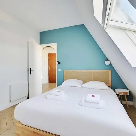 Charm And Light In This Parisian Cocoon For 4 *