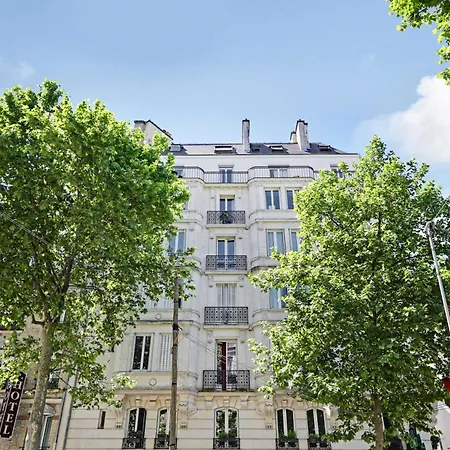 Charm And Light In This Parisian Cocoon For 4 *